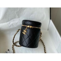 Chanel Small Vanity Case AS2735