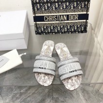 Dior Dway Embroidered Cotton Mule D03023