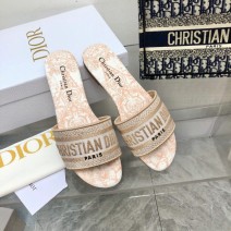 Dior Dway Embroidered Cotton Mule D03024