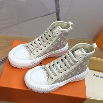 LV Sneaker LS04026