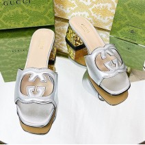 Gucci Cut Leather Interlocking G Sandals Silver SNG051401