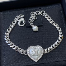 Chanel Bracelet JCB091303