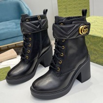 Gucci Leather Boots SNG092405
